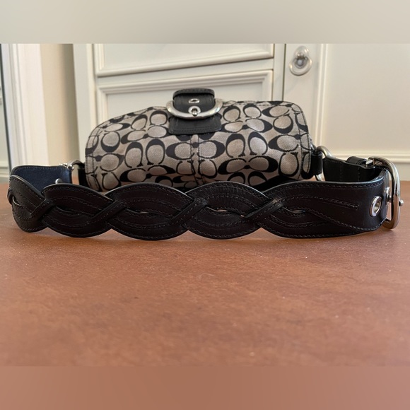 Coach πHPπ EUC top flap hobo shoulder hand bag in Signature grey and black - Picture 3 of 12